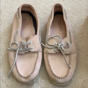 Sperry Top-sider 8 1/2. Light pink.